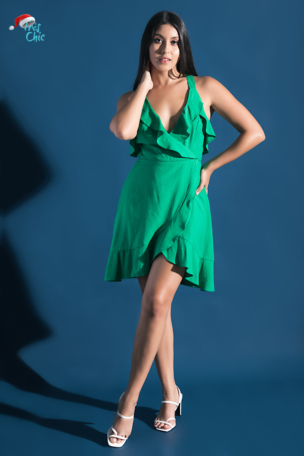 Vestido verde corto – Très Chic CR